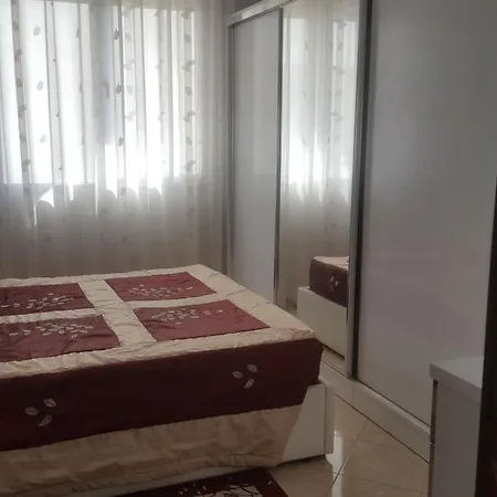 Casa Fronte Mare Vlore